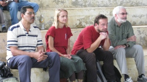 Gustavo, Julie, Thomas och Richard från Sipaz på Las Abejas minneshögtid 22 augusti 2011.